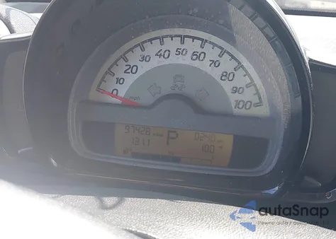 2013 Smart Fortwo Passion/Pure z USA, uszkodzony, nr VIN WMEEJ3BA7DK654709